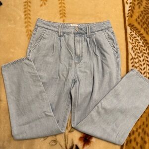 PAIGE    PLEATED TROUSER CUFF JEANS;  SIZE 28